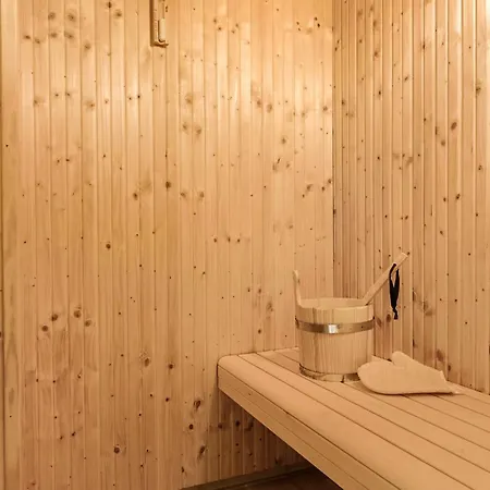 2 Bedroom Stunning In * 加斯庭