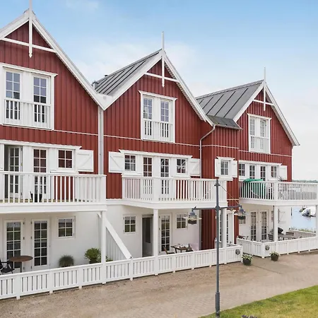 2 Bedroom Stunning In Vakantiehuis Gråsten