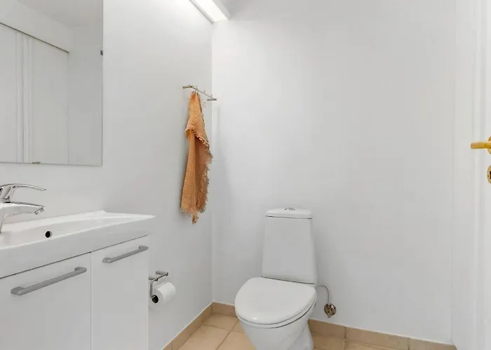 2 Bedroom Stunning In