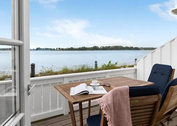 2 Bedroom Stunning In Gråsten
